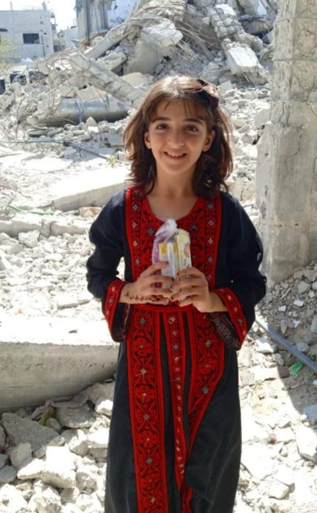 HFaX-S-XQAAxtSd (1).jpg