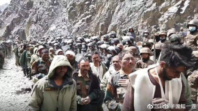 Indian-soldiers1633884465-0-640x480 (1).jpg